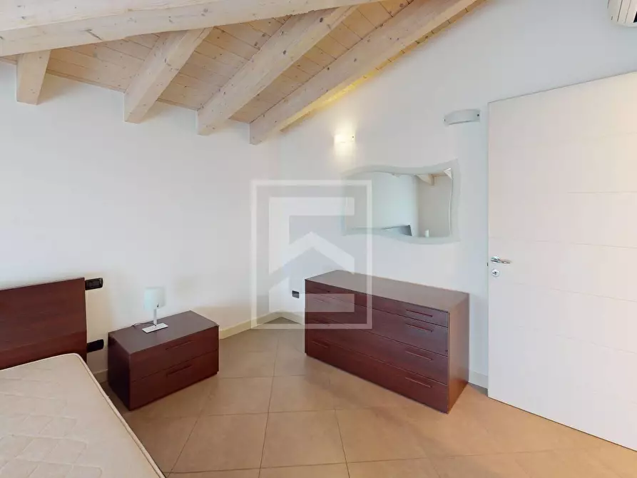 Immagine 20 di Villa in vendita  in via Magenta a Moniga Del Garda