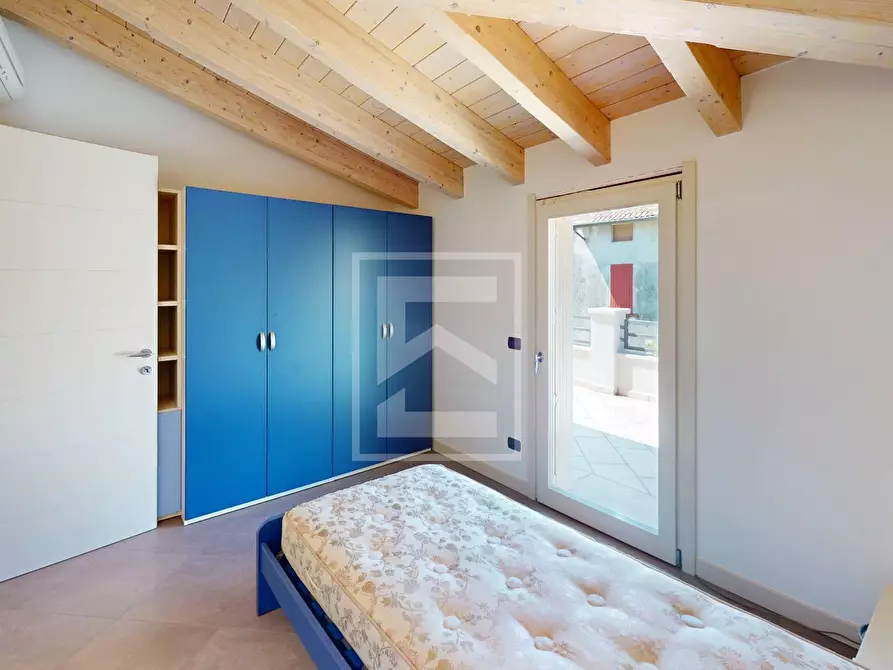 Immagine 21 di Villa in vendita  in via Magenta a Moniga Del Garda