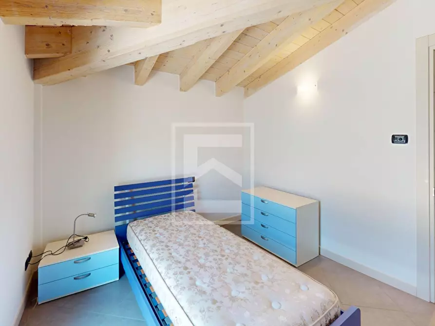 Immagine 22 di Villa in vendita  in via Magenta a Moniga Del Garda