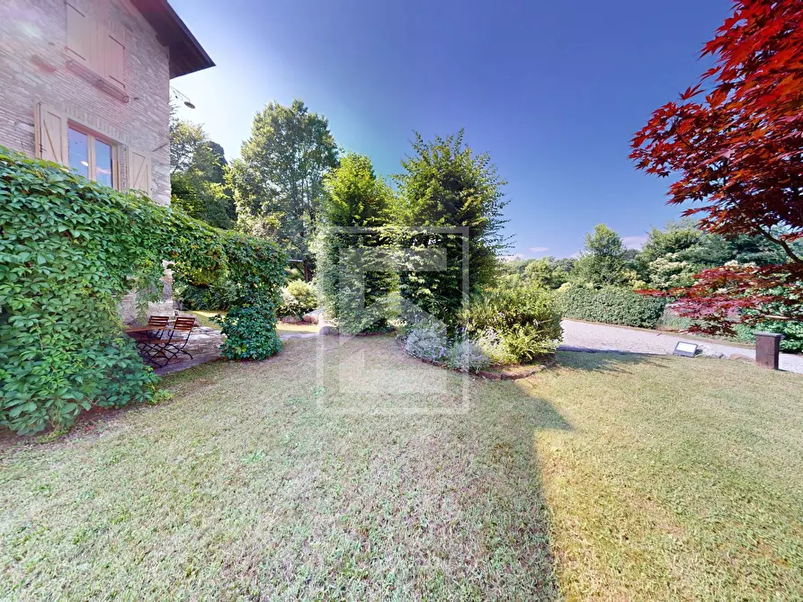 Immagine 16 di Villa in vendita  in via Andreis a Desenzano Del Garda