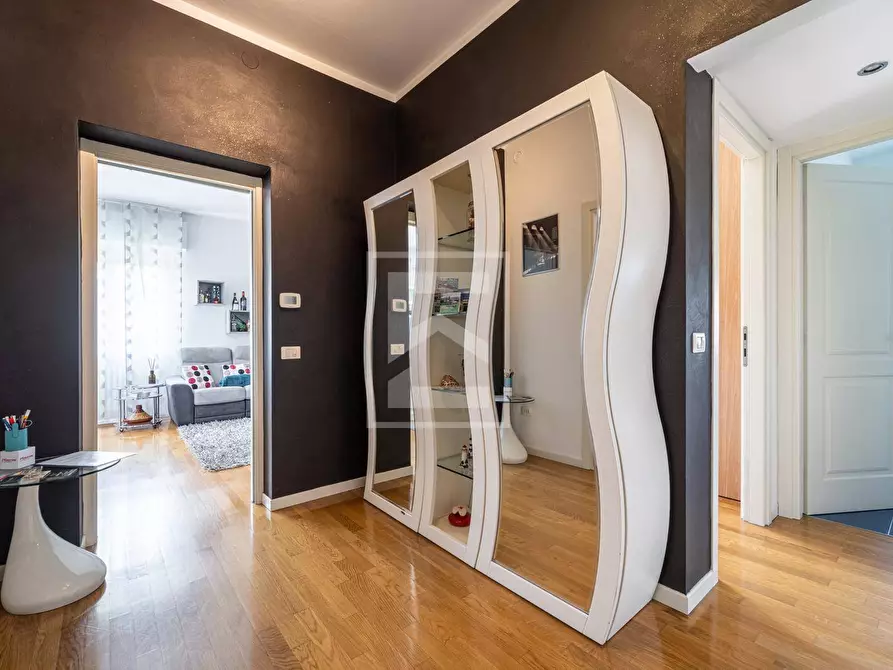 Immagine 15 di Appartamento in vendita  in Via Sorelle Agazzi a Salò