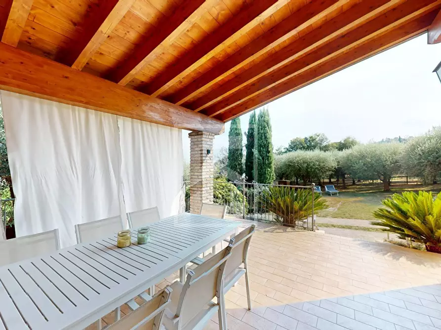 Immagine 26 di Villa in vendita  in VIA MANTOVA a Desenzano Del Garda