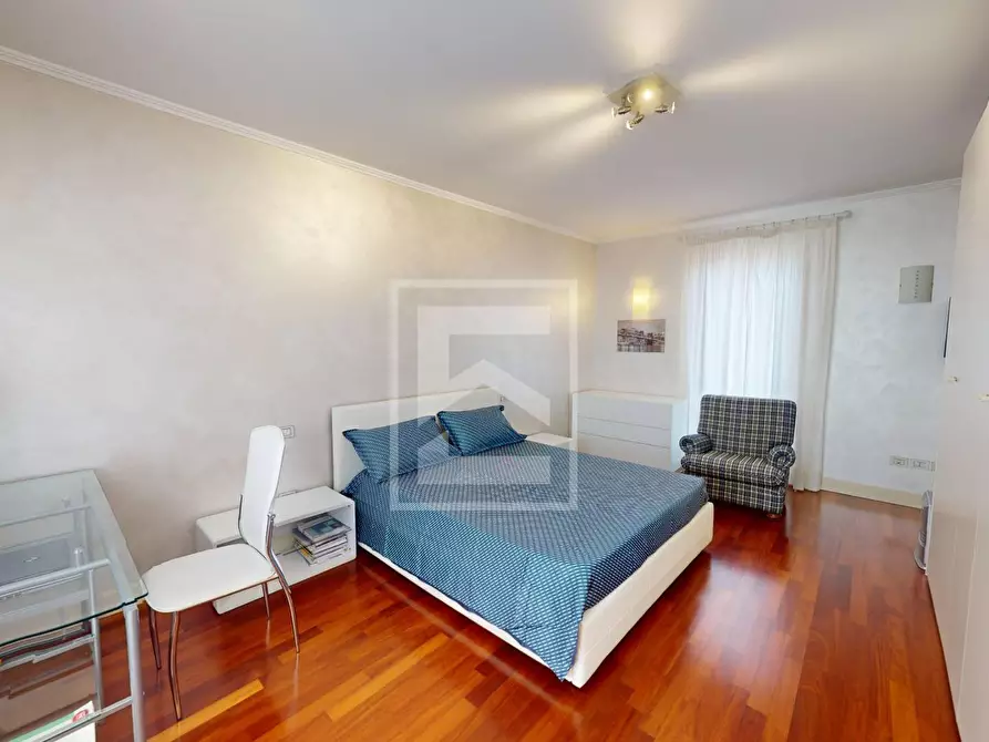 Immagine 20 di Villa in vendita  in VIA MANTOVA a Desenzano Del Garda