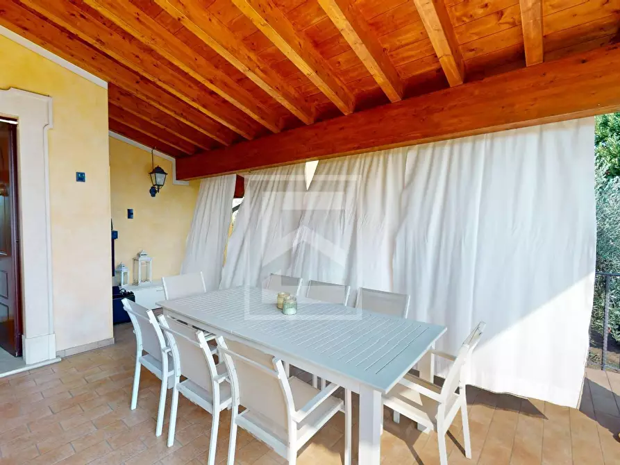 Immagine 28 di Villa in vendita  in VIA MANTOVA a Desenzano Del Garda