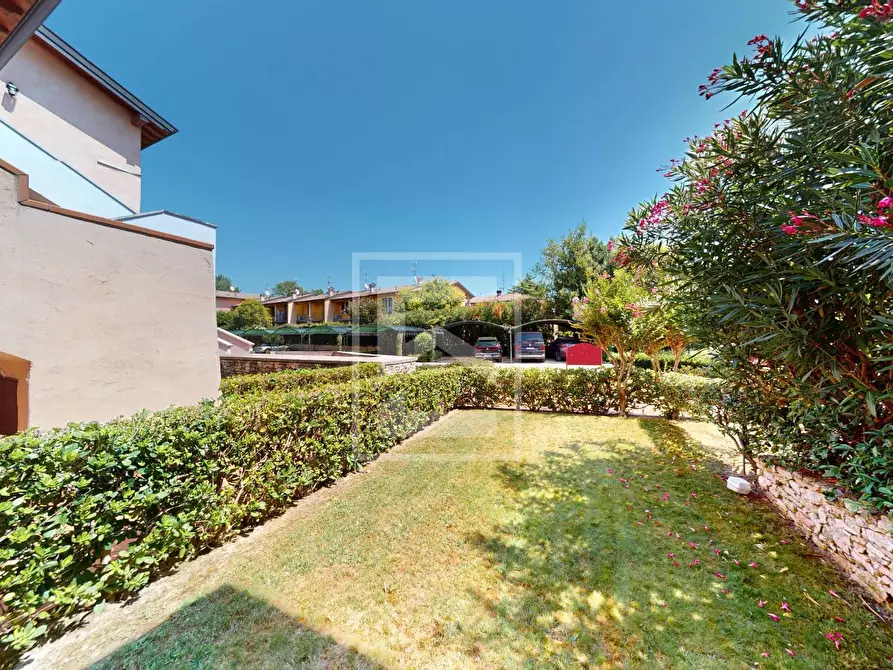 Immagine 28 di Appartamento in vendita  in Località Sermana a Peschiera Del Garda