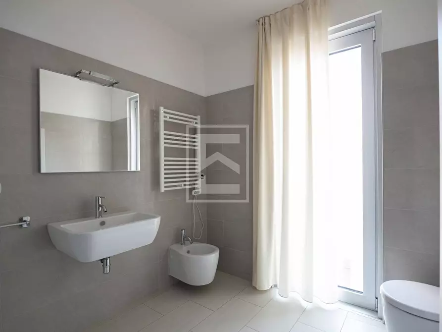 Immagine 20 di Attico in vendita  in via riccardo cozzaglio a Tremosine