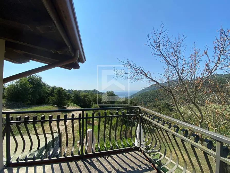 Immagine 27 di Agriturismo in vendita  in via san michele a Salò