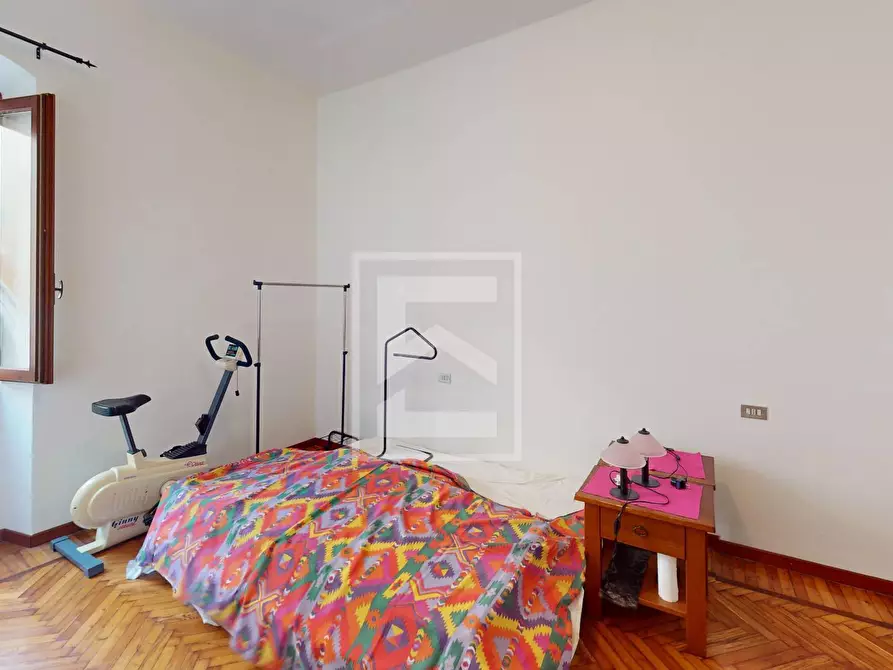 Immagine 19 di Appartamento in vendita  in via cavour a San Felice Del Benaco