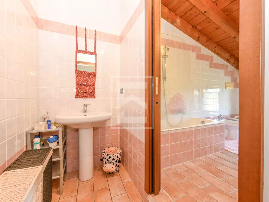 Immagine 24 di Villetta a schiera in vendita  in strada volta valeggio a Volta Mantovana