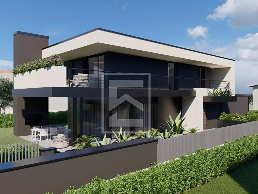 Immagine 11 di Villa in vendita  in via rambotti a Desenzano Del Garda