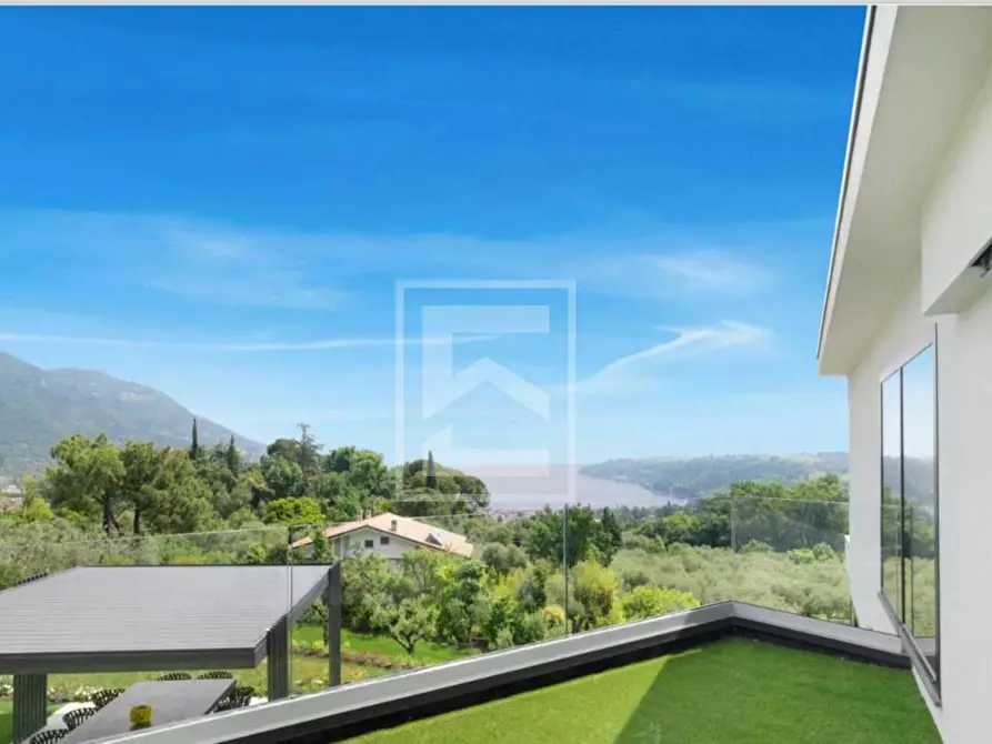 Immagine 22 di Villa in vendita  in via Zette a Salò