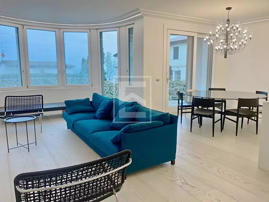 Immagine 26 di Appartamento in vendita  in via Tommaso dal Molin a Desenzano Del Garda