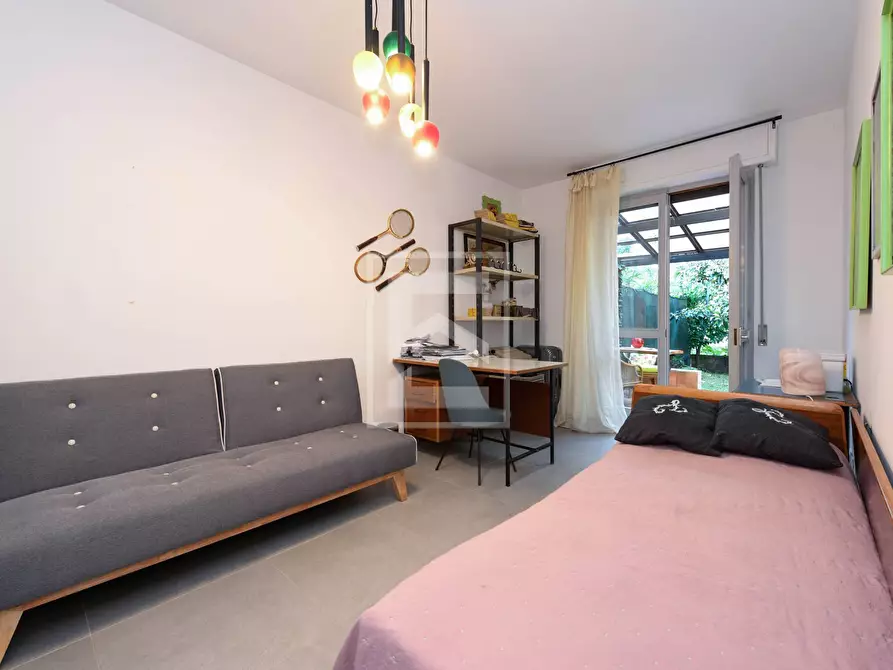 Immagine 23 di Appartamento in vendita  in VIA SAN MARTINO DELLA BATTAGLIA a Sirmione