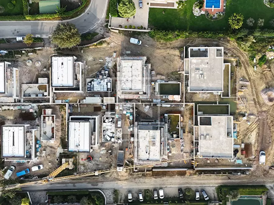 Immagine 7 di Villa in vendita  in Via San Sivino a Moniga Del Garda