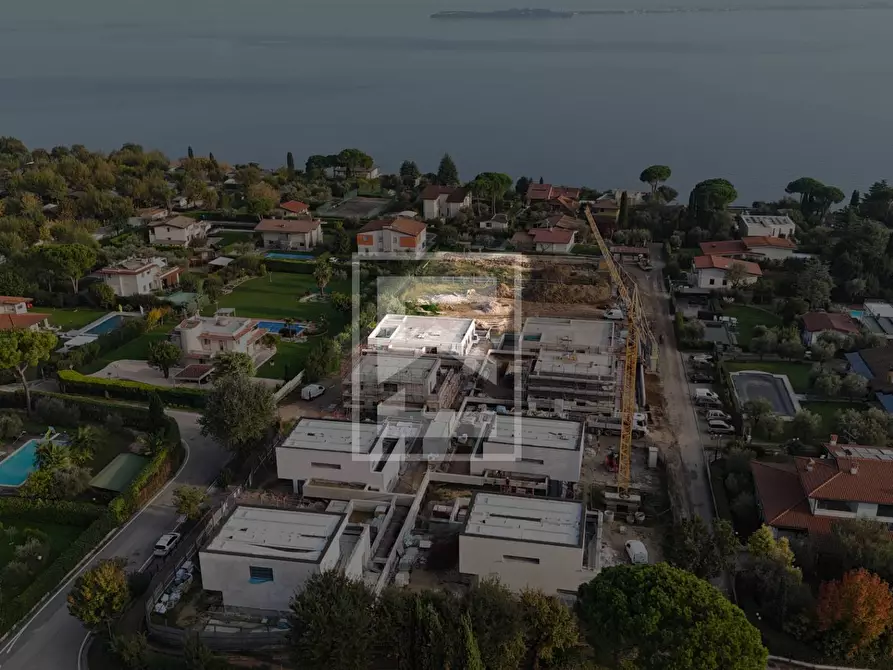 Immagine 6 di Villa in vendita  in Via San Sivino a Moniga Del Garda