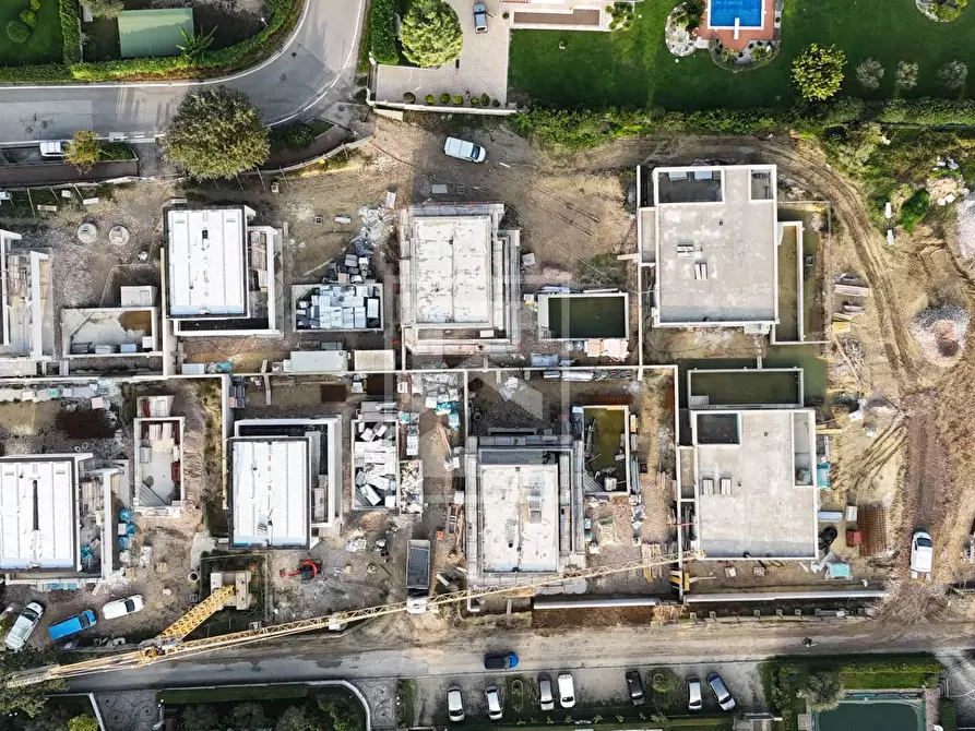 Immagine 5 di Villa in vendita  in Via San Sivino a Moniga Del Garda