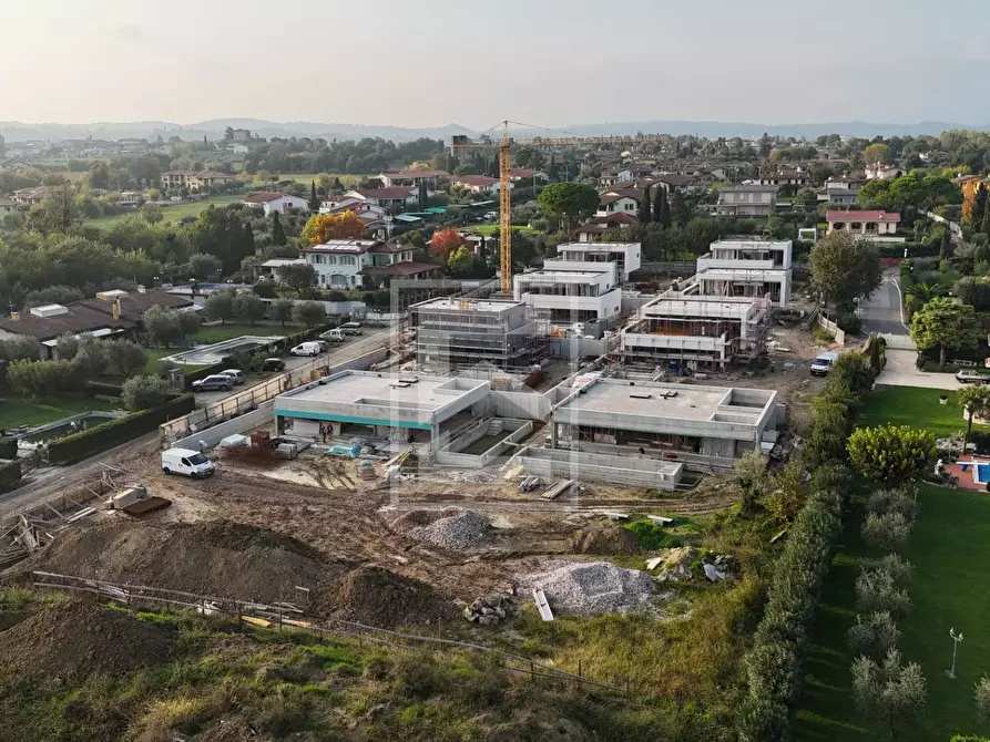 Immagine 3 di Villa in vendita  in Via San Sivino a Moniga Del Garda