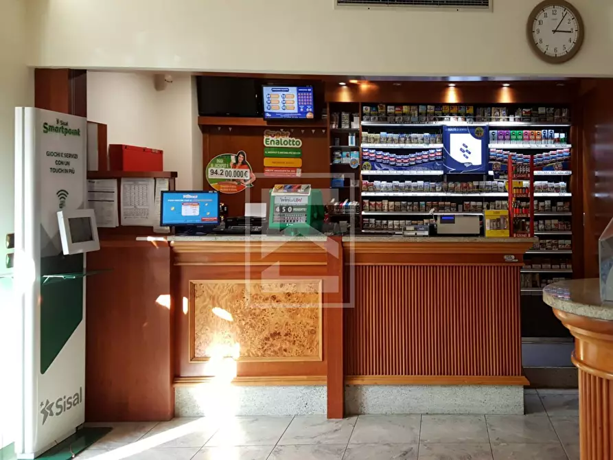 Immagine 4 di Agriturismo in vendita  in via Cavour a Manerba Del Garda