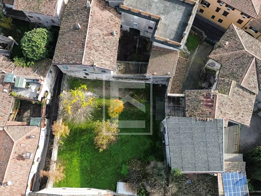 Immagine 5 di Rustico / casale in vendita  in via garibaldi a San Felice Del Benaco