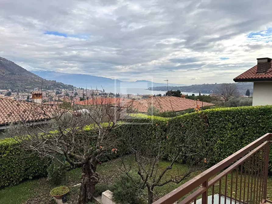 Immagine 25 di Villa in vendita  in Via degli Olivi a Salò