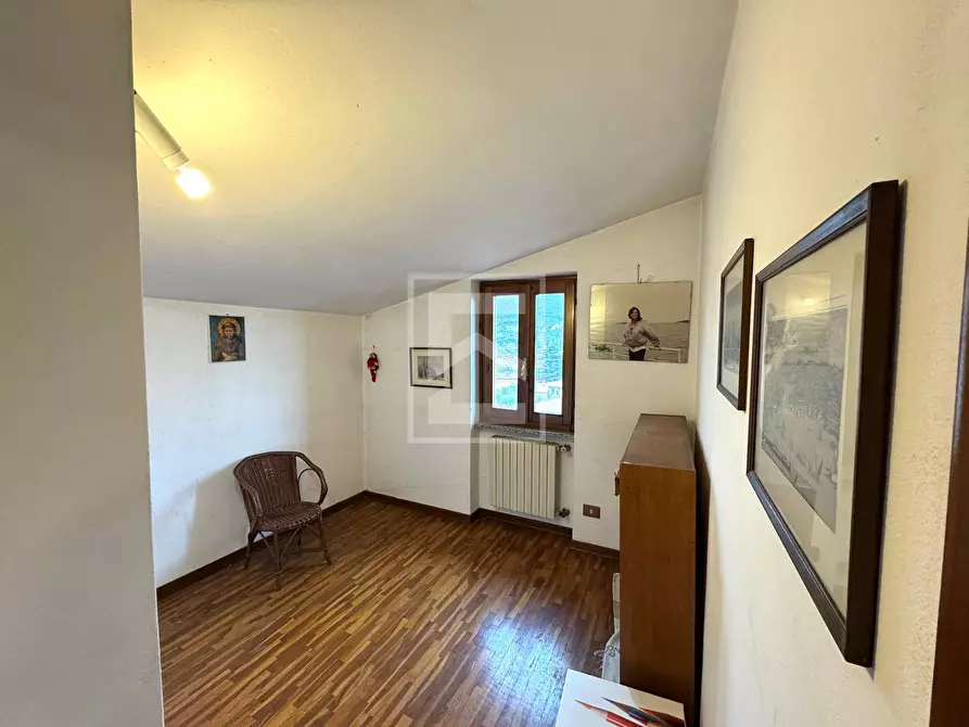 Immagine 27 di Villa in vendita  in Via degli Olivi a Salò