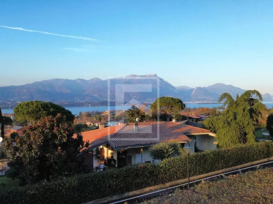 Immagine 1 di Terreno residenziale in vendita  in via Orlando a Manerba Del Garda