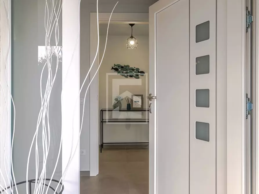 Immagine 26 di Villa in vendita  in VIA ENRICO FERMI a Soiano Del Lago