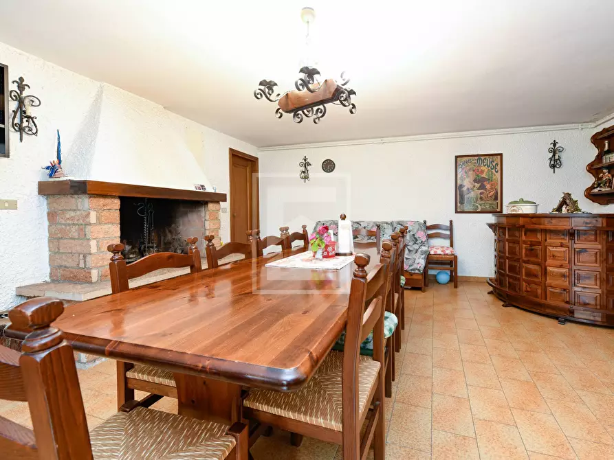 Immagine 29 di Casa semindipendente in vendita  in via marconi a Monzambano