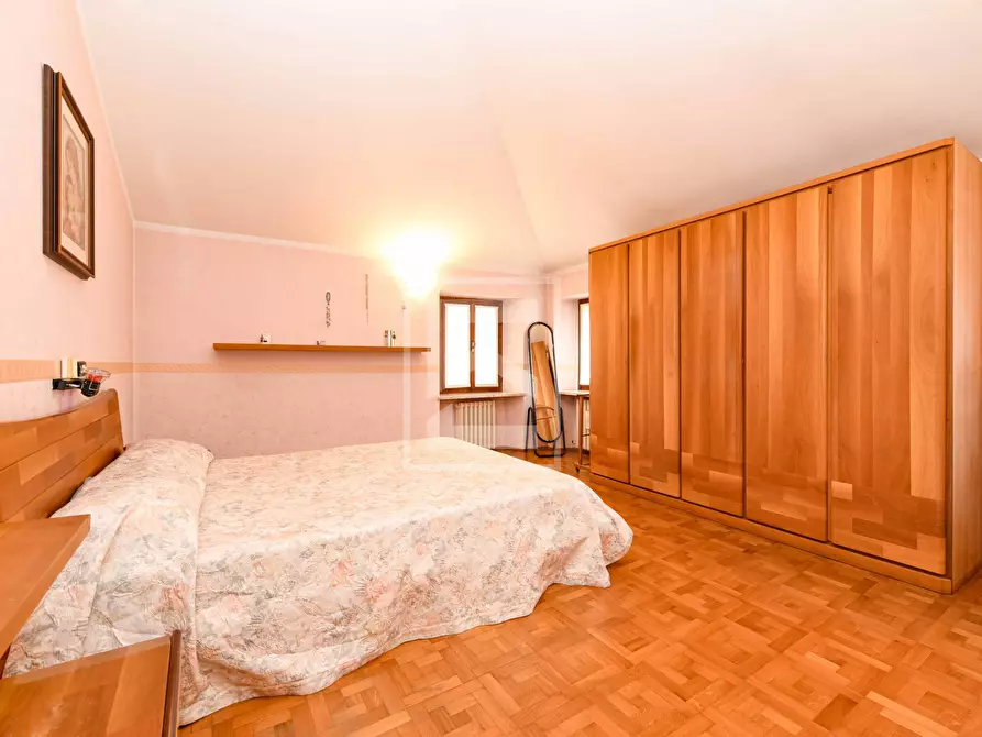 Immagine 26 di Casa semindipendente in vendita  in via marconi a Monzambano