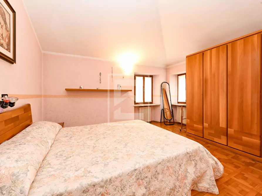 Immagine 27 di Casa semindipendente in vendita  in via marconi a Monzambano