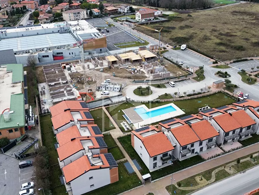 Immagine 13 di Casa bifamiliare in vendita  in VIA FORTE FENILAZZO a Castelnuovo Del Garda