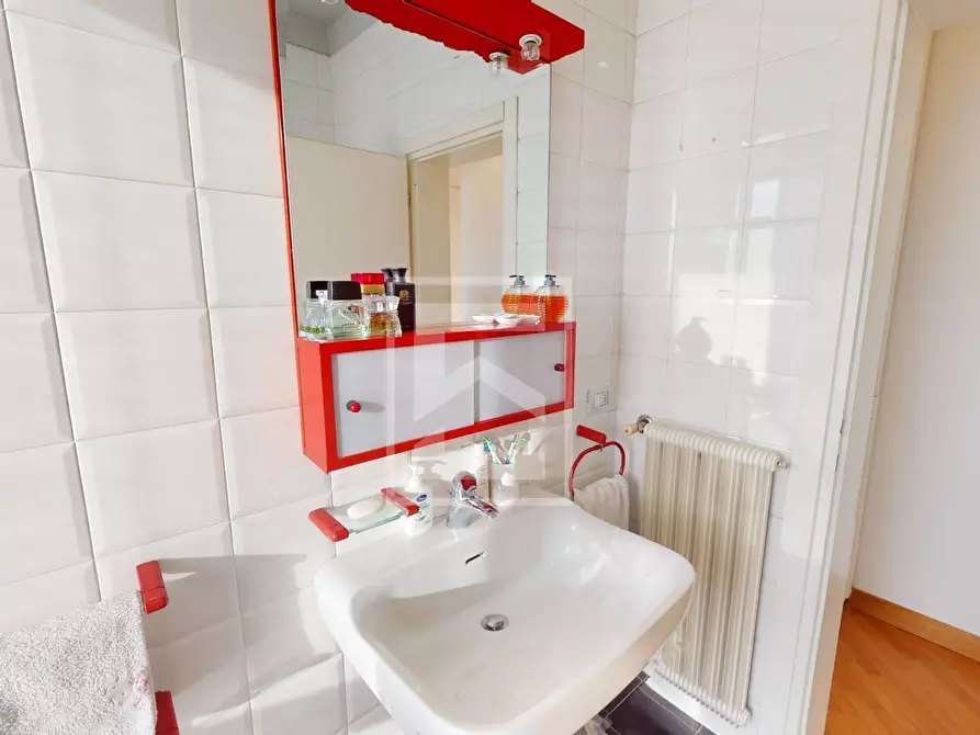 Immagine 16 di Appartamento in vendita  in Via San Carlo a Prevalle