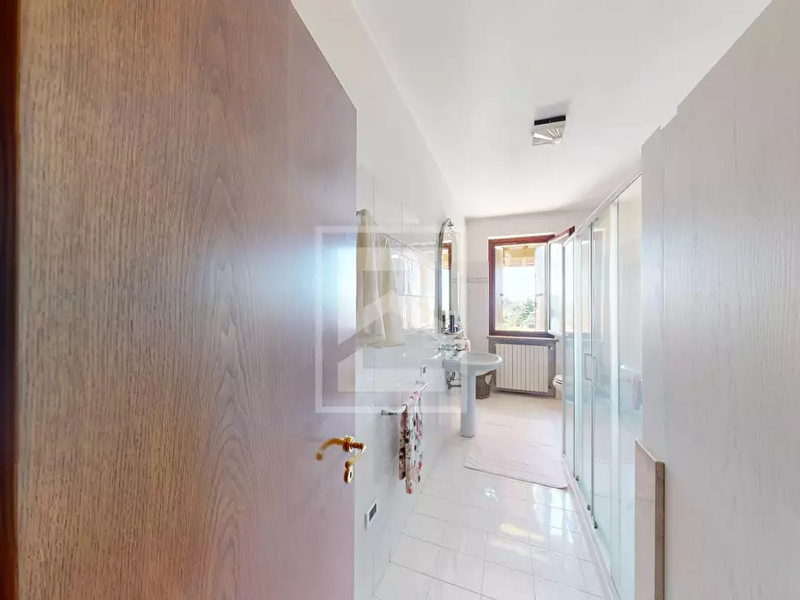 Immagine 24 di Villa in vendita  in Via Montegrappa a Lonato del Garda