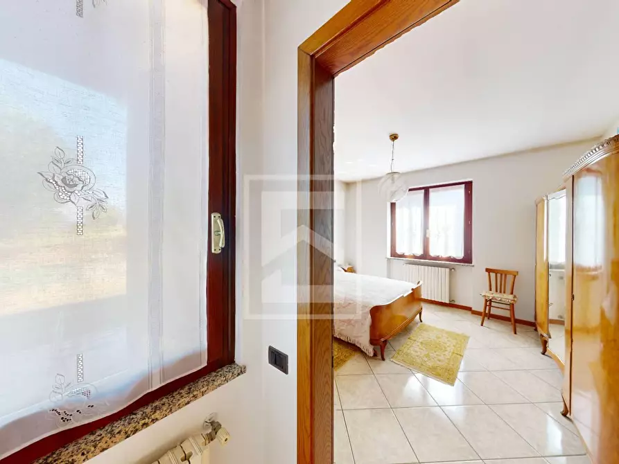 Immagine 27 di Villa in vendita  in Via Montegrappa a Lonato del Garda