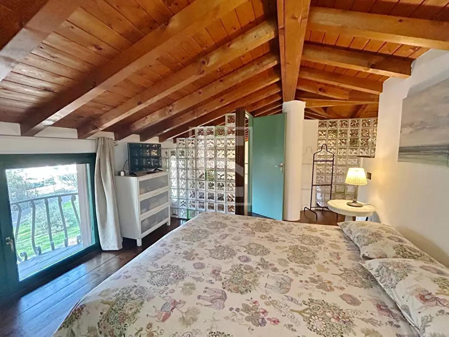 Immagine 29 di Villa in vendita  in Via Rio Torto a Desenzano Del Garda