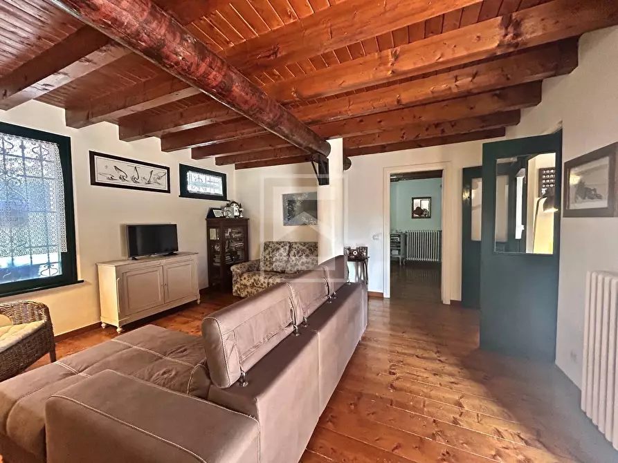 Immagine 12 di Albergo/B&B/Residence in vendita  in Via Rio Torto a Desenzano Del Garda