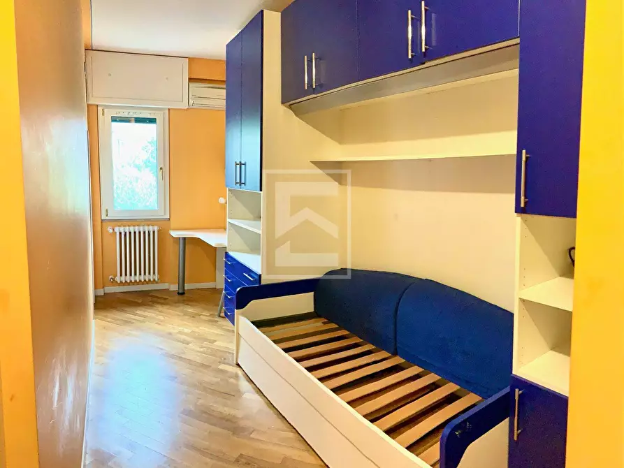 Immagine 10 di Appartamento in vendita  in via statale a Toscolano-Maderno