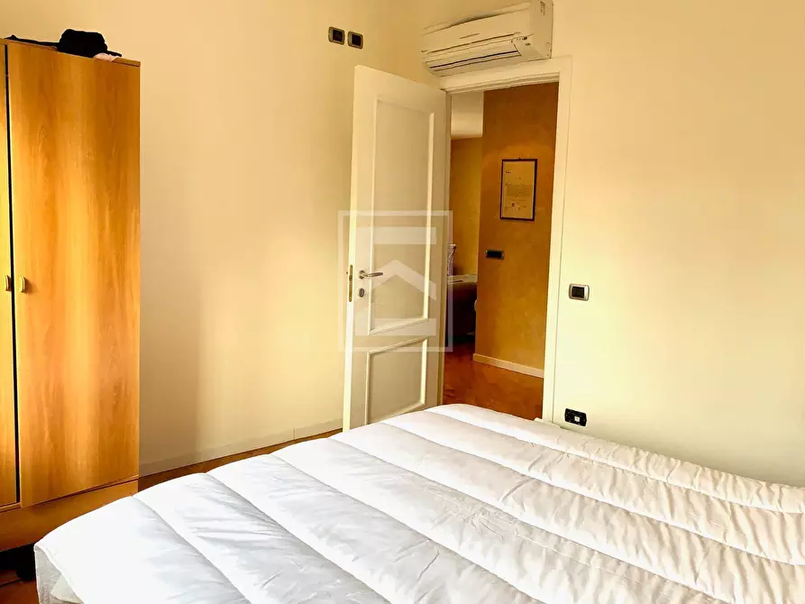 Immagine 13 di Appartamento in vendita  in via statale a Toscolano-Maderno