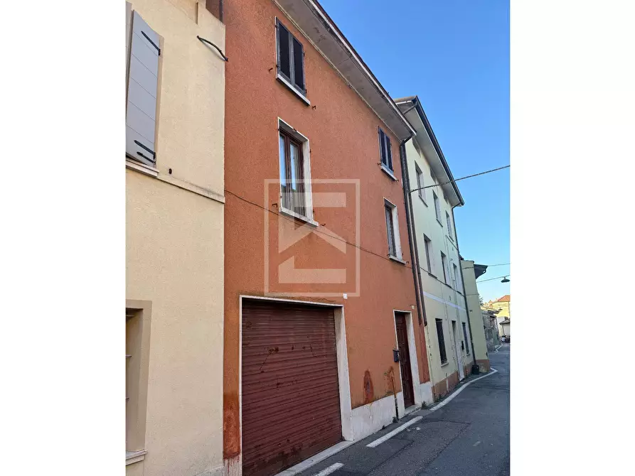 Immagine 1 di Casa indipendente in vendita  in VIA ZAMBELLI a Lonato del Garda