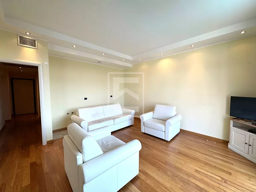 Immagine 5 di Appartamento in affitto  in via G D' Annunzio a Toscolano-Maderno