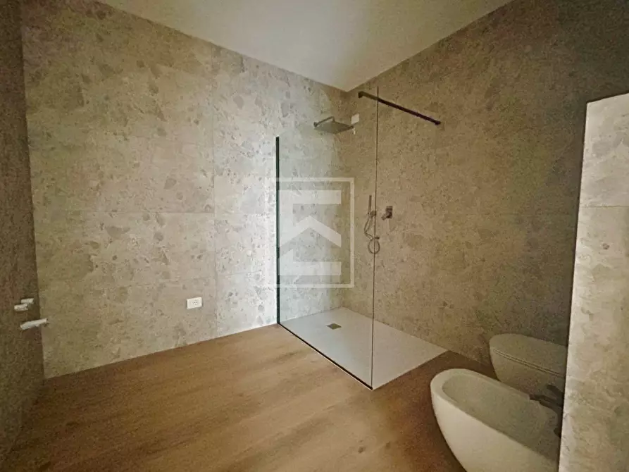 Immagine 22 di Villa in vendita  in Via Gazzolo a Manerba Del Garda