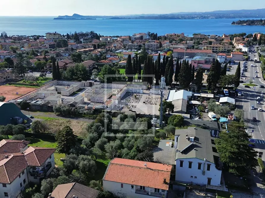 Immagine 25 di Appartamento in vendita  in via statale a Toscolano-Maderno