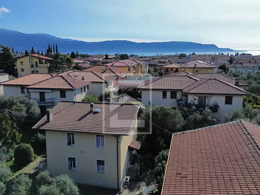 Immagine 29 di Appartamento in vendita  in via statale a Toscolano-Maderno