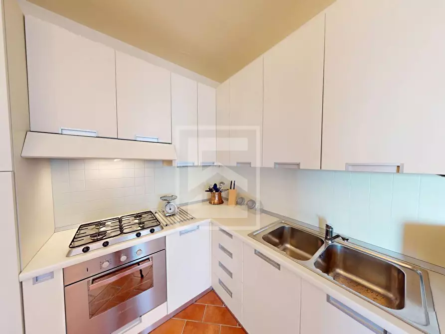 Immagine 14 di Appartamento in vendita  in Via della Moia a San Felice Del Benaco