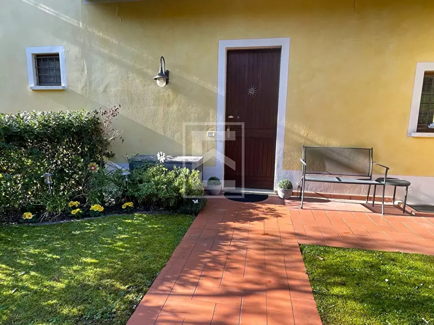 Immagine 30 di Casa bifamiliare in vendita  in via castellana a Soiano Del Lago