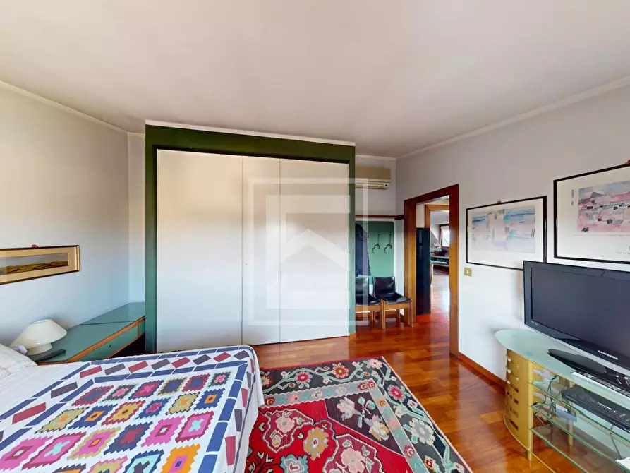 Immagine 22 di Attico in vendita  in Via Scavi Romani a Desenzano Del Garda