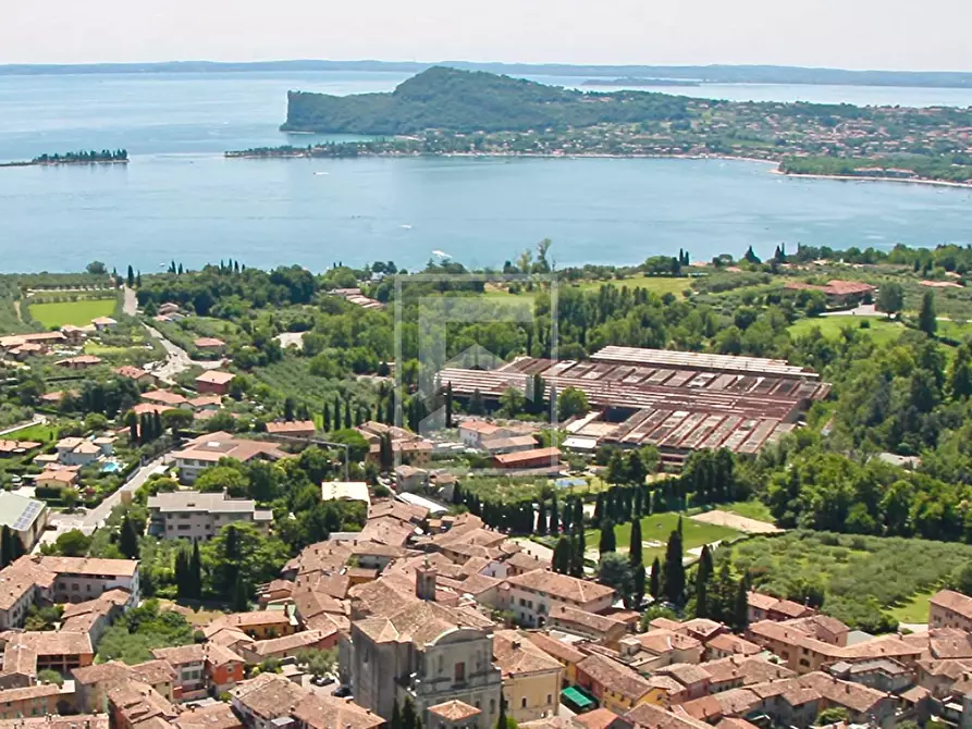 Immagine 1 di Appartamento in vendita  in Via della Moia a San Felice Del Benaco