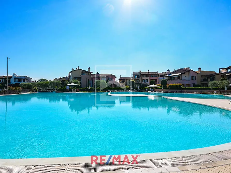 Immagine 21 di Appartamento in vendita  in Località Sermana a Peschiera Del Garda