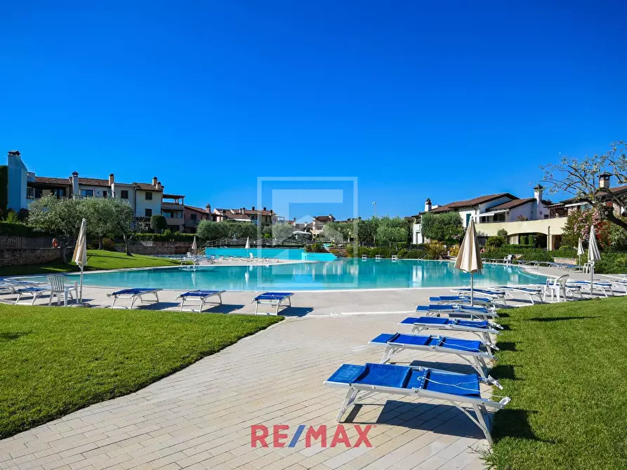 Immagine 22 di Appartamento in vendita  in Località Sermana a Peschiera Del Garda