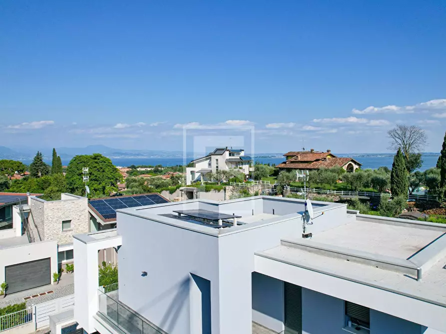 Immagine 13 di Villa in vendita  in via monte a Padenghe Sul Garda